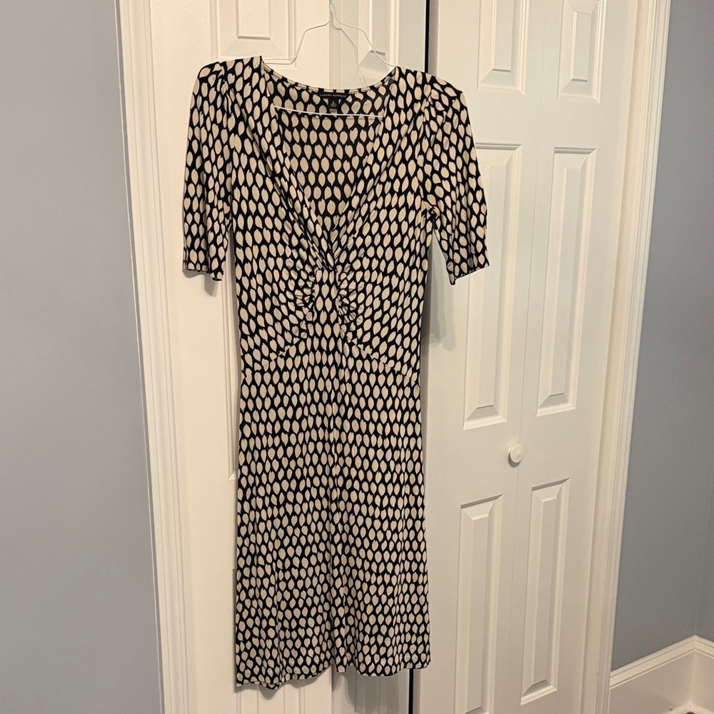 Banana Republic Black and Cream Patterned Twist-Front Midi Dress